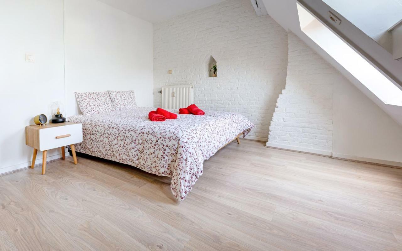 Les Cerisiers - Appartement De Standing Au Centre De Namur Bagian luar foto